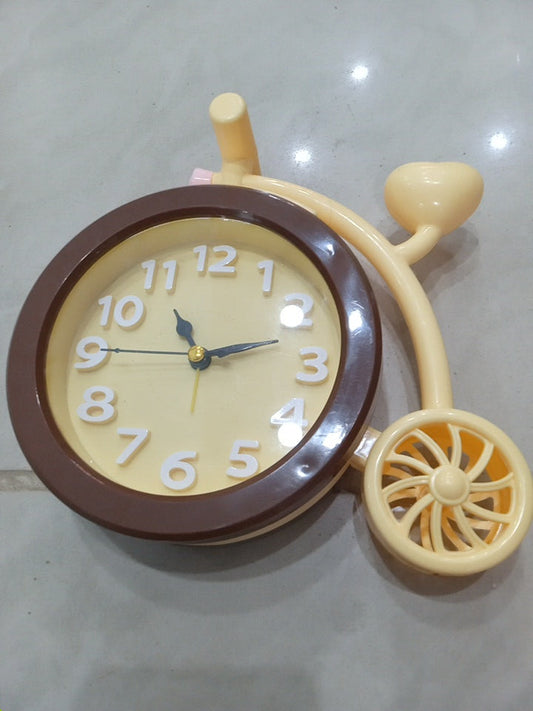 Bee Wall Clock 1065