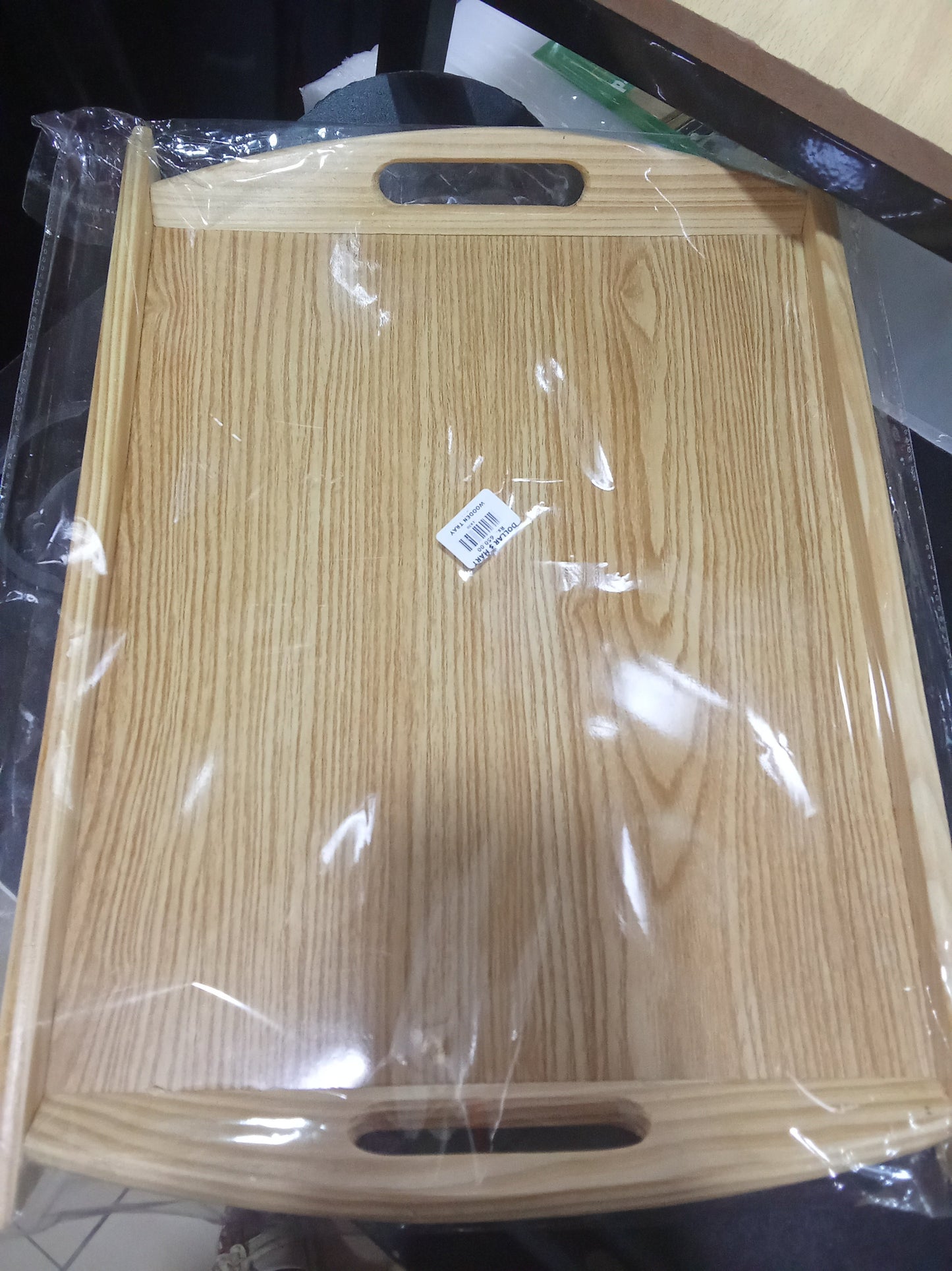 WOODEN TRAY MEDIUM