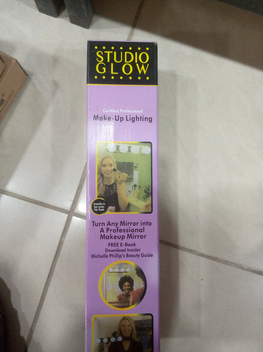 Studio Glow Light