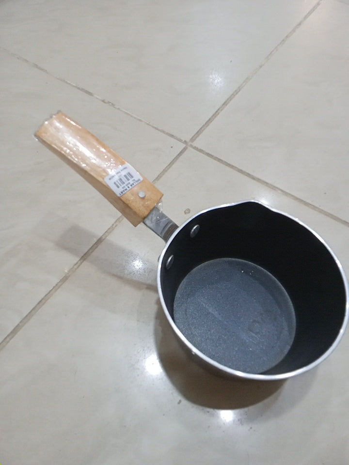 Sauce Pan 16CM - Compact & Durable for Cooking Sauces & More