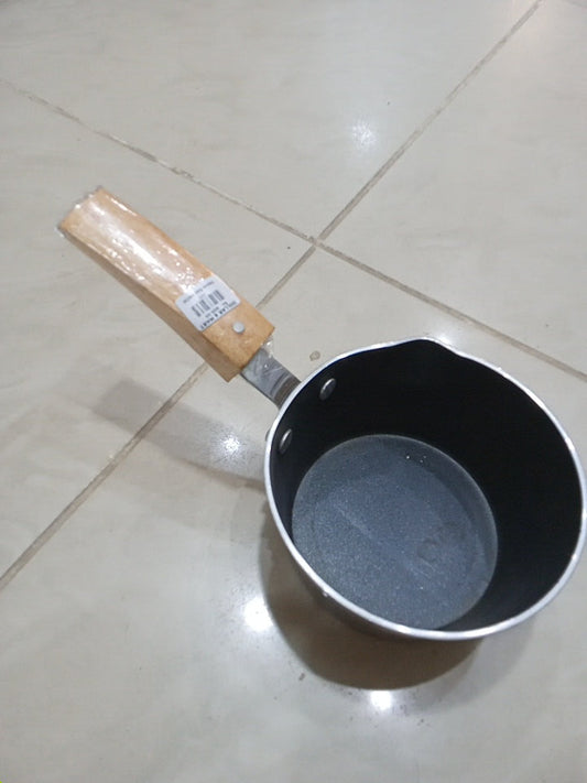 Sauce Pan 16CM - Compact & Durable for Cooking Sauces & More