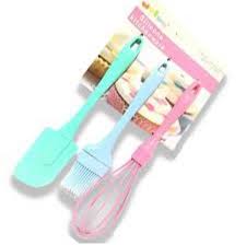 3 IN 1 Spatula And Brush